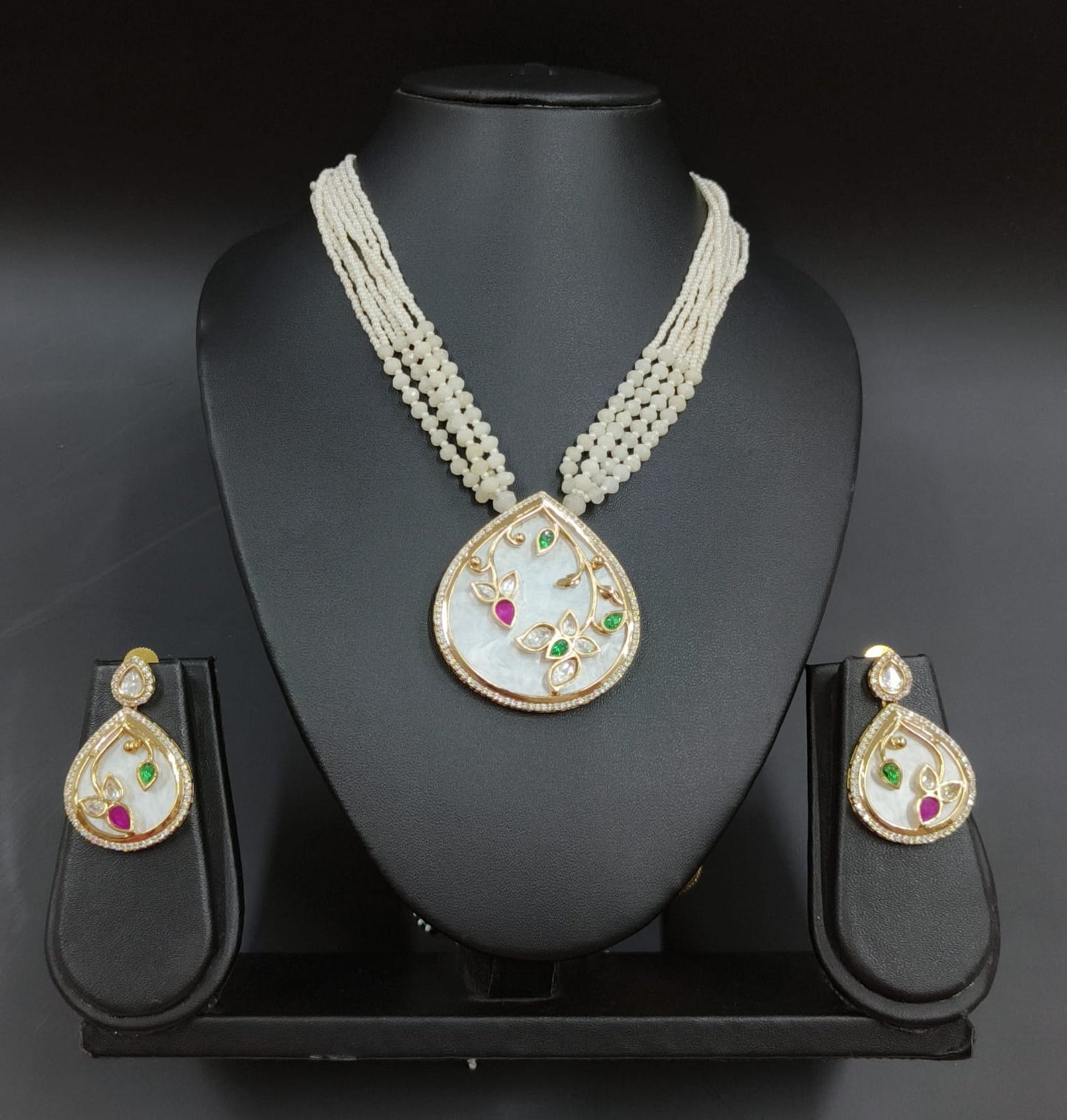 Nck00 611s The "Inayat" Pearl & Mother-of-Pearl Meenakari Set