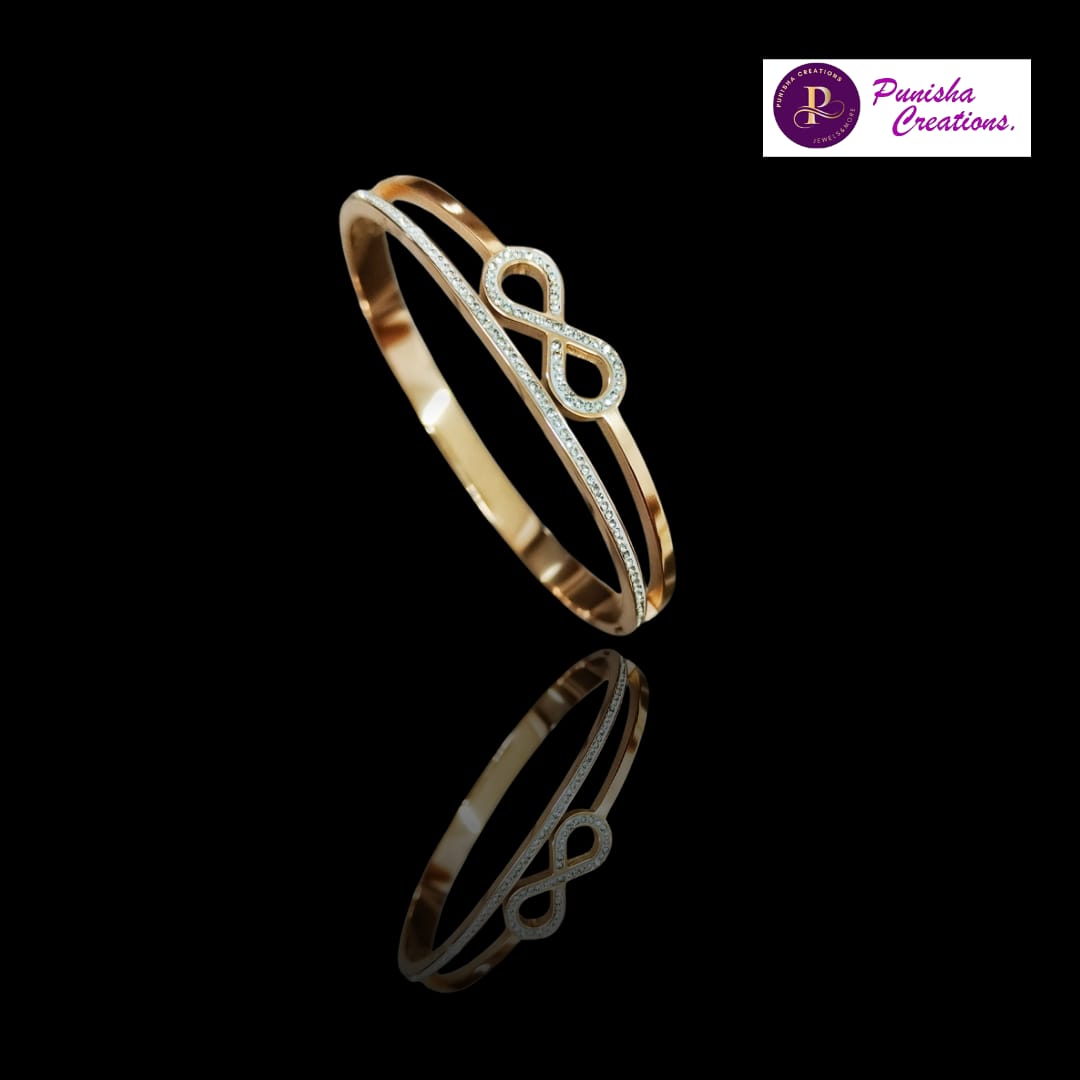 Brc25 34s Timeless Gold-Plated Elegance Bracelet