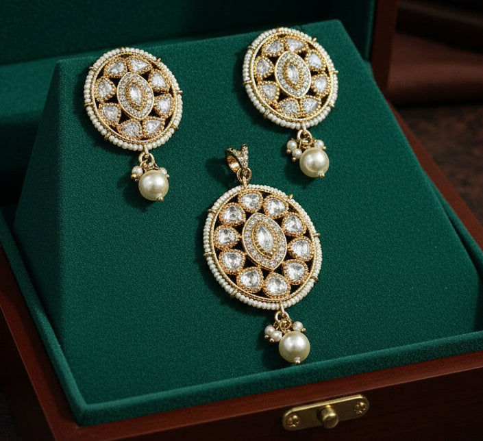 Polki Kundan Pendant Earing set for festives