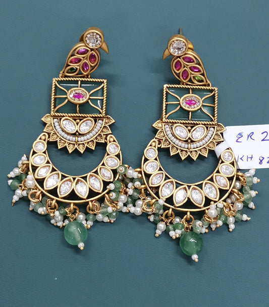 Parrot motif earings Ear26 40