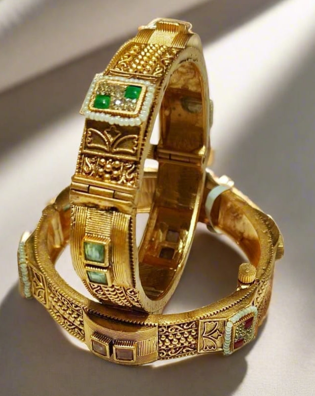 KdAntique matt gold wedding kada
