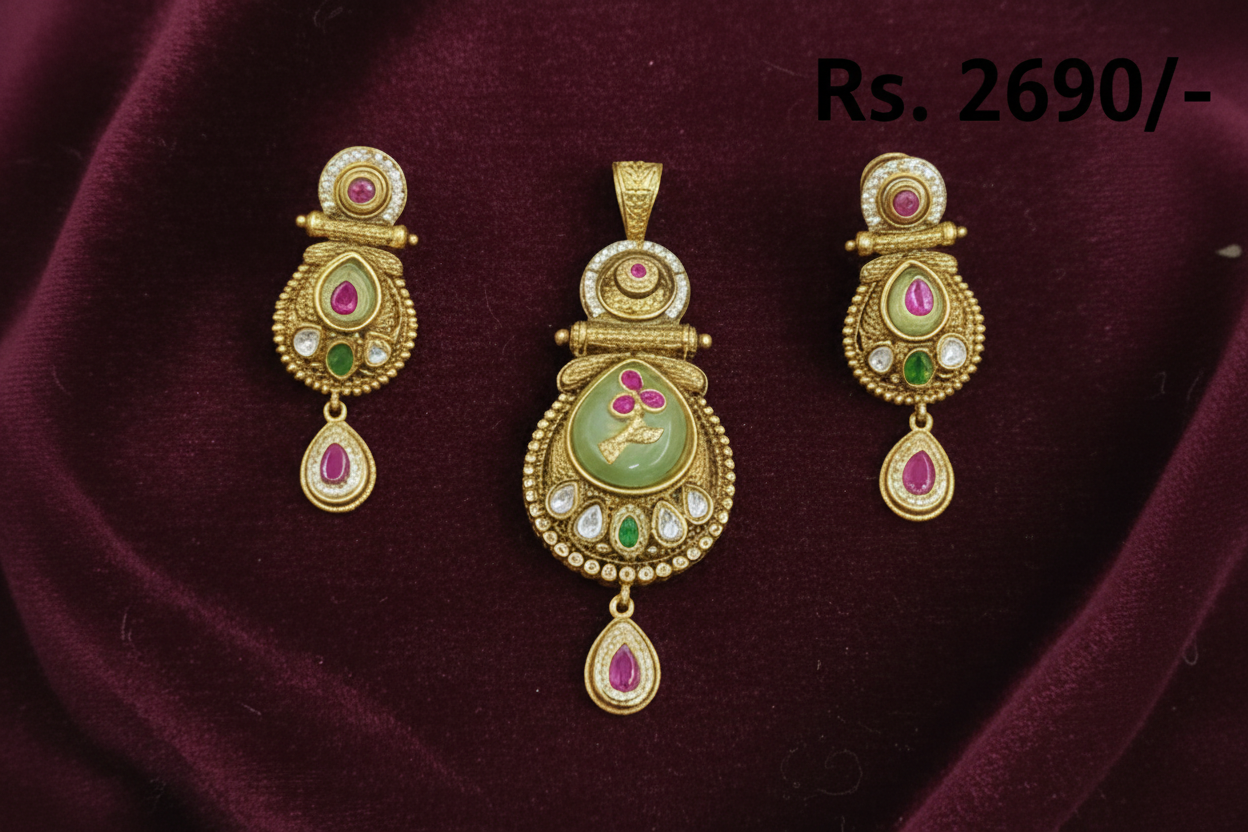 Heritage Pendant set