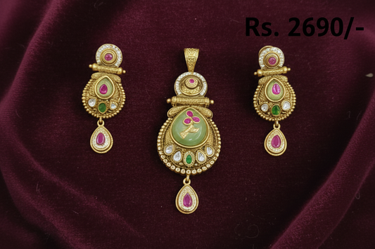 Heritage Pendant set