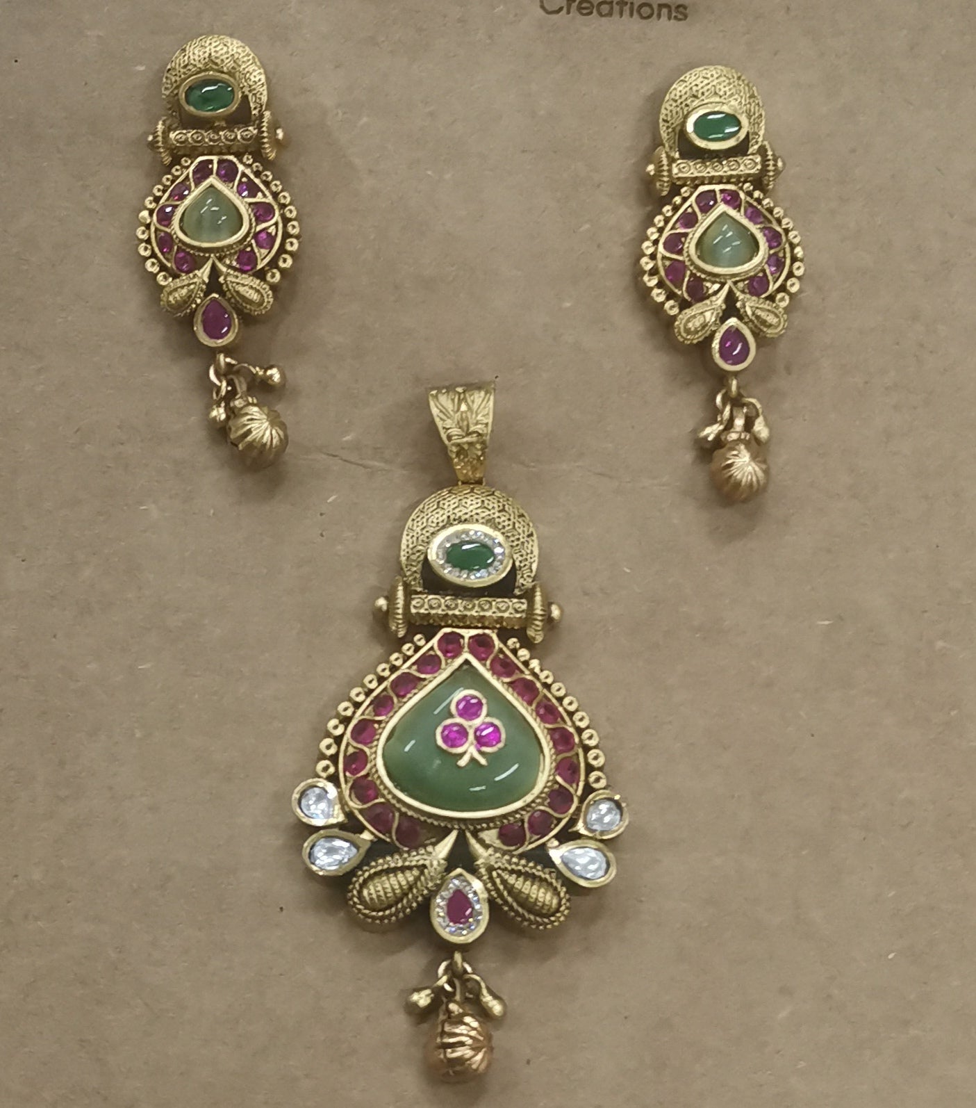 Heritage pendant set, mint jade,kundan Pds26 45