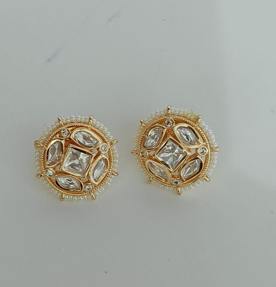Ear25 350