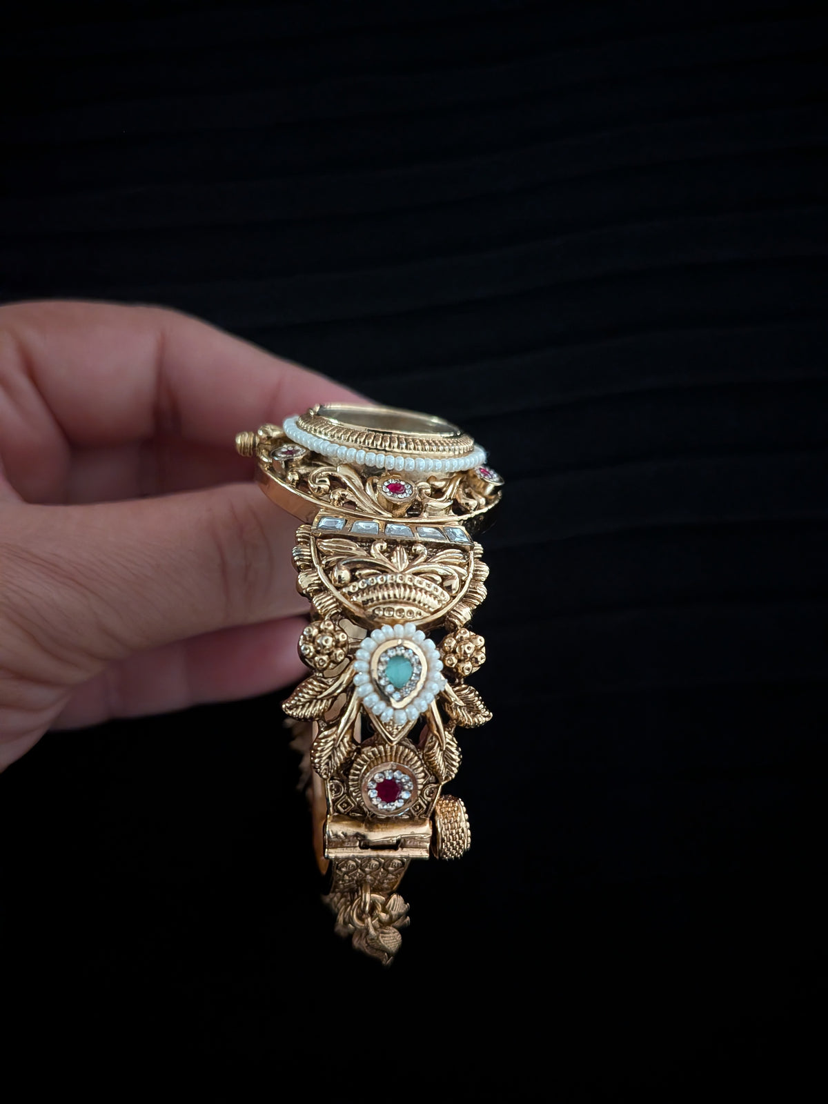 Watch26 379