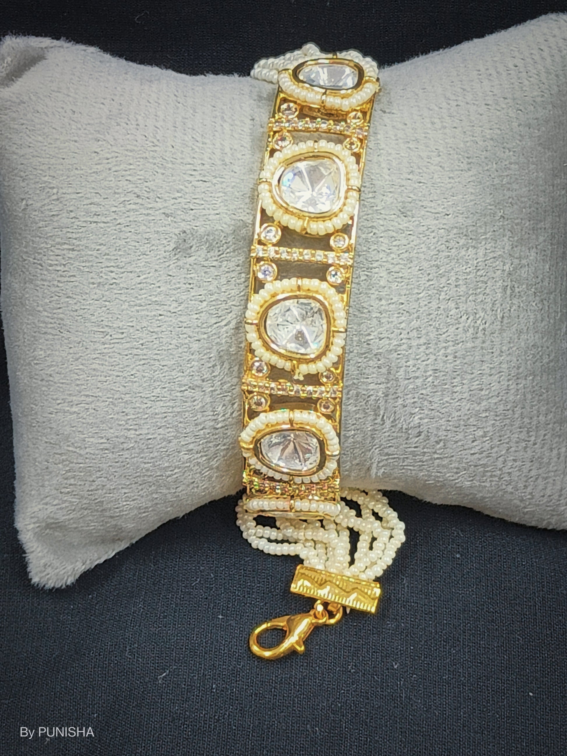 Rakhi bracelet tanishq