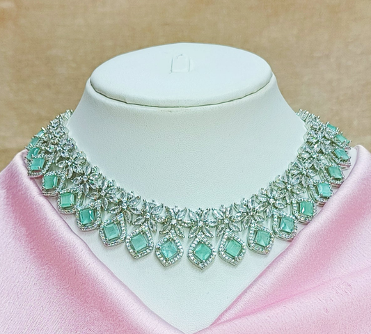 SILVER MINT FULL SEMI CHOKER NECKLACE
