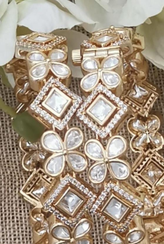Punisha's Traditional Pachi Kundan Kada Bracelet | Openable Gold Jewelry