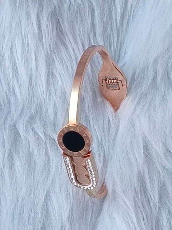 ROSE GOLD WESTERN DESIGNER BRACELET