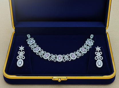 CHARMING SILVER DIAMOND NECKLACE