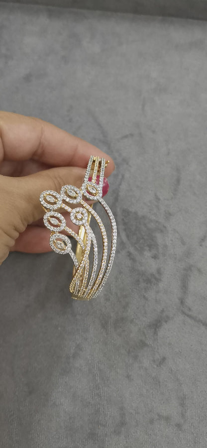 Brc25 237 The Serpentine Sparkle Diamond Cuff Bracelet