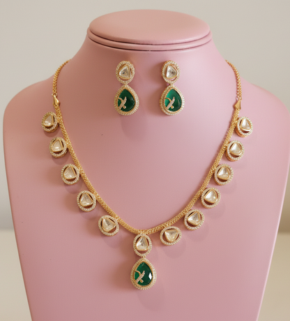 Pachi kundan & emerald semi Vilandi set Nck26 11