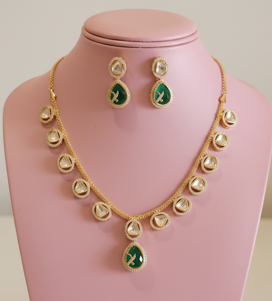 Pachi kundan & emerald semi Vilandi set Nck26 11