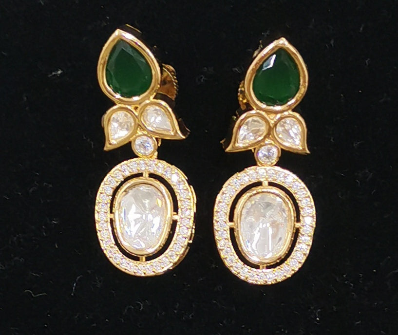 Ear25 108