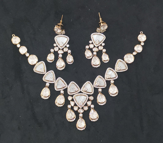 Mother of pearl set Nck25 332